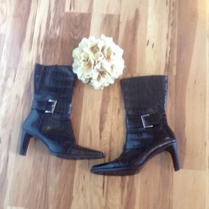 Gianni Bini Leather Crocodile Pattern Boots